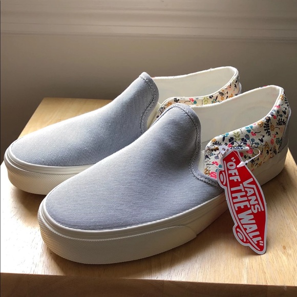 Vans Shoes - Vans floral stripe Asher